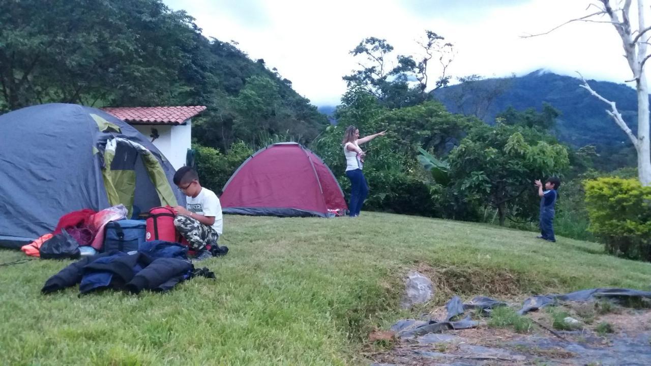 Camping Arboledas 호텔 Bochalema 외부 사진